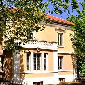 3* Bed & Breakfast Castel Maison-table D'hotes & Jardin-refuge De Biodiversite
