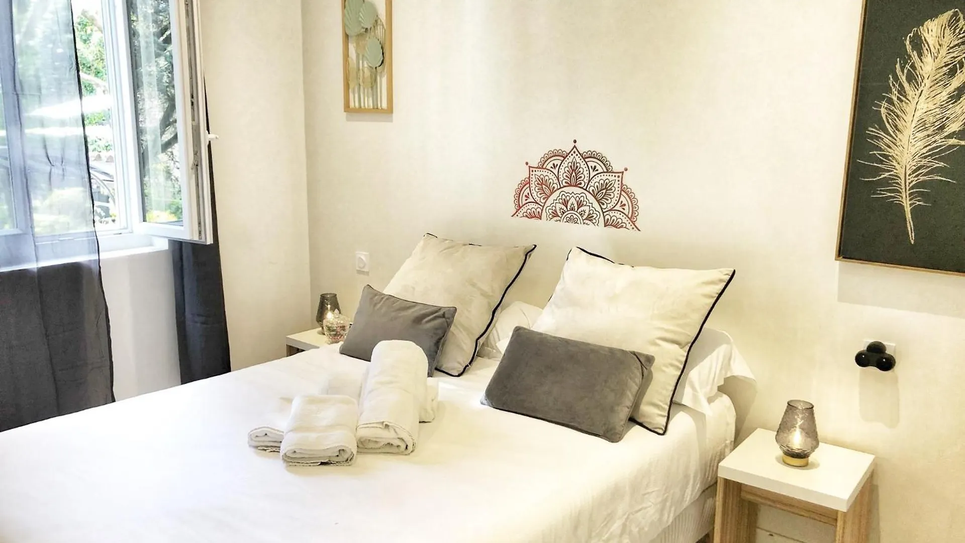 Hotel O9 Marches Rillieux-la-Pape